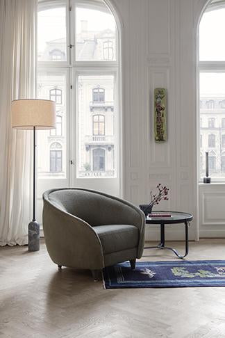 GUBI - Gravity Floor Lamp