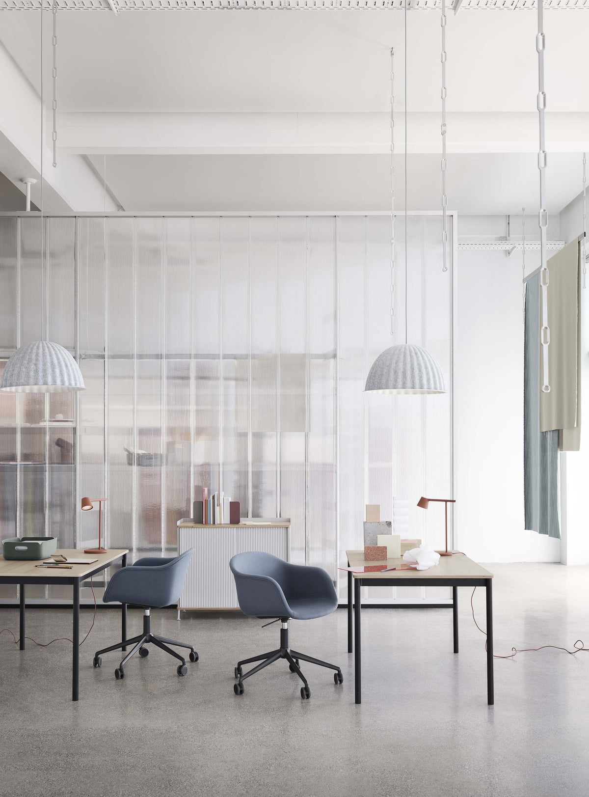 Muuto - Under The Bell Pendant Lamp - Ø55 cm