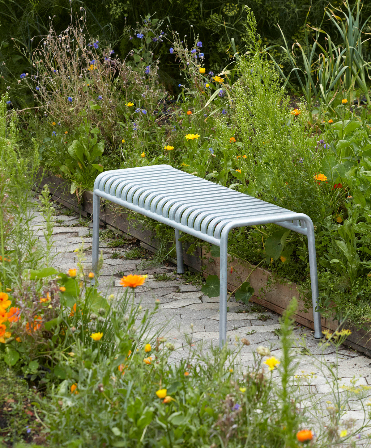 HAY - Palissade Bench - Hot Galvanised