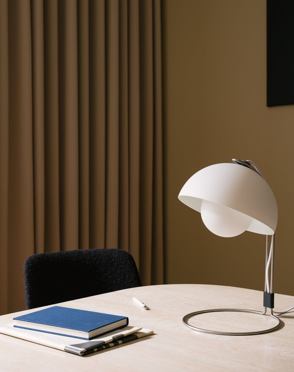 &amp;Tradition - Flowerpot Table VP4